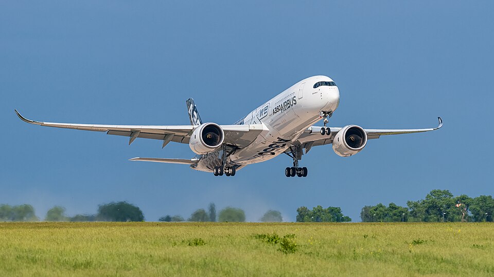 Airbus A350-900 in flight